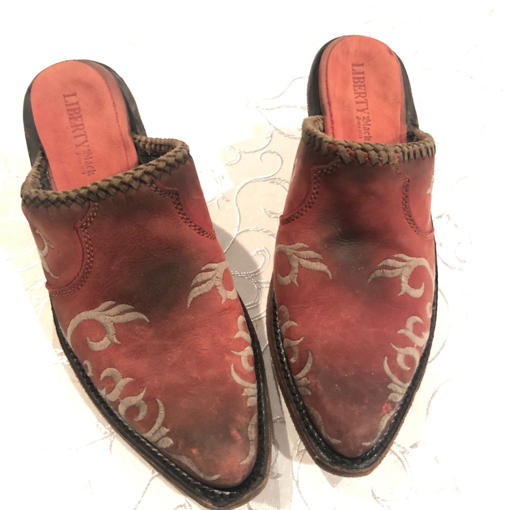 Liberty Black mule shoes
